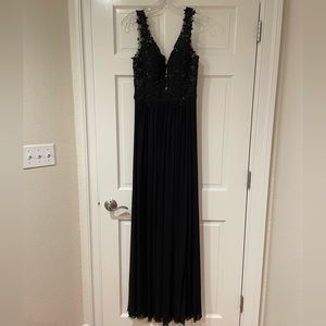 Sherri Hill Black Dress